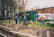 big_17275985_0_230-158